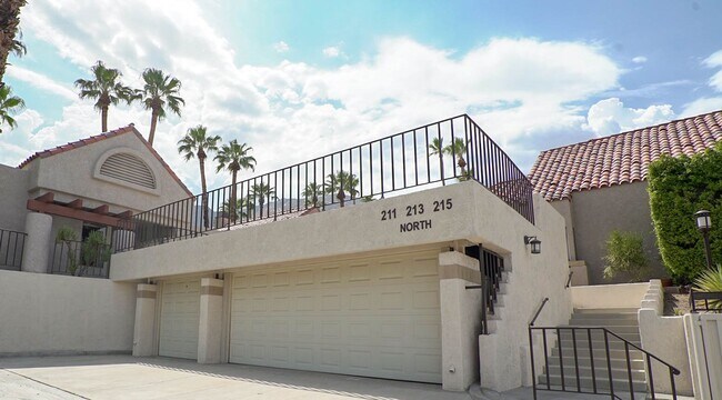Building Photo - Beautifully Furnished Condo with Mountain Views