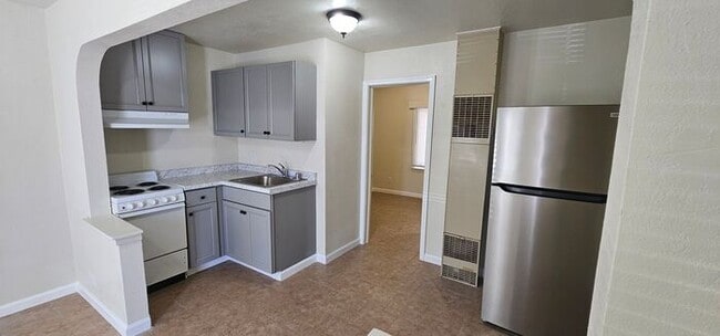 Building Photo - 1 Bedroom 1 Bath Sparks Apartment For Rent,
