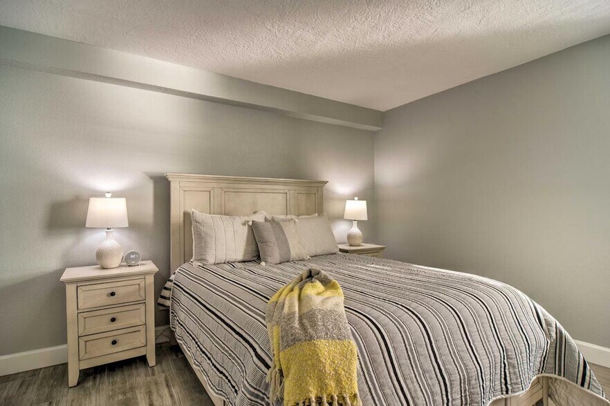 Building Photo - 17900 Gulf Blvd