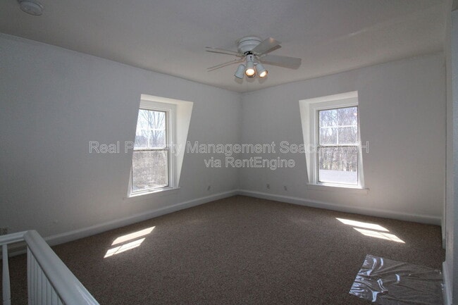 Building Photo - 68 4th St