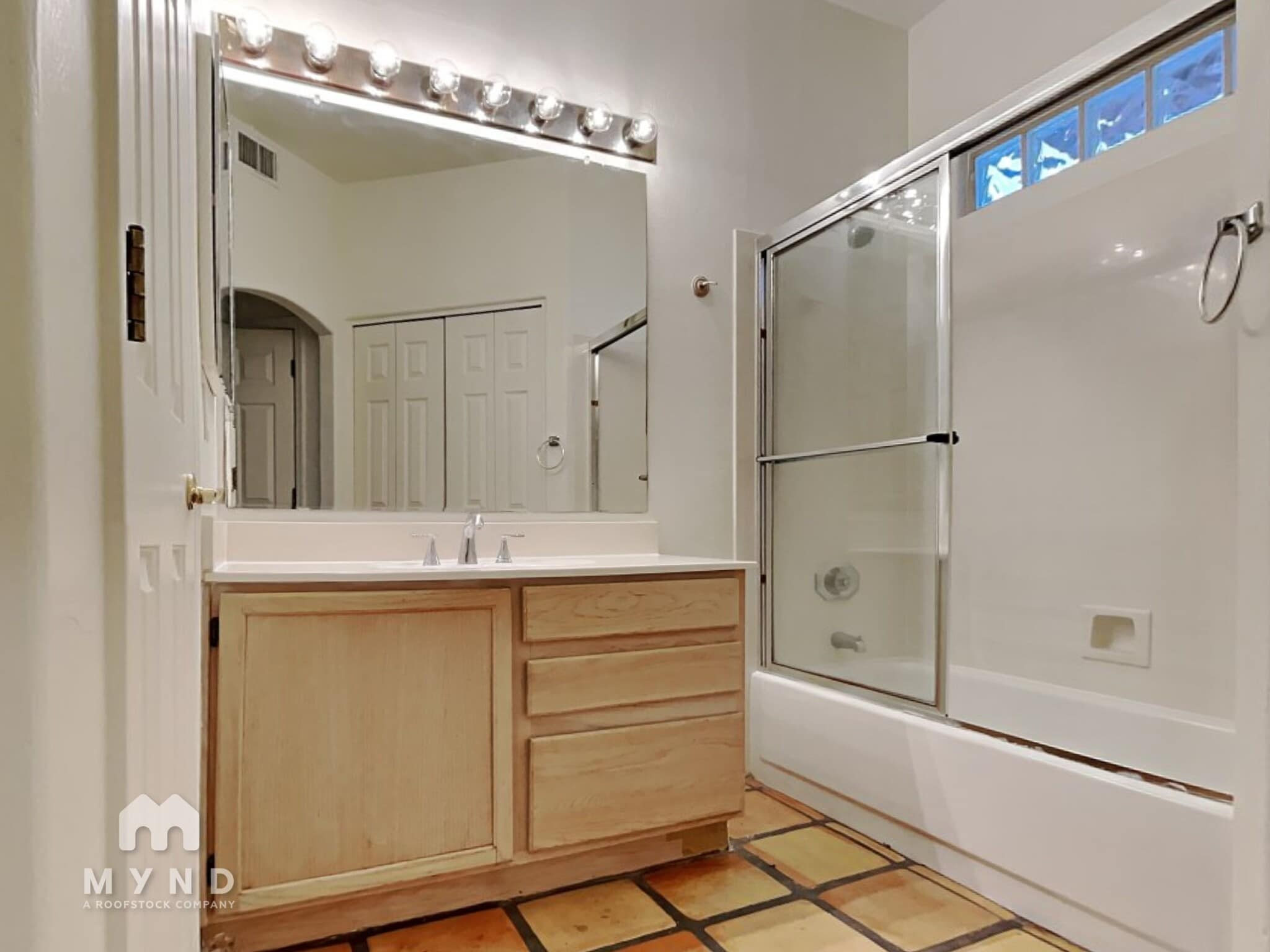 Building Photo - 1293 W Crystalline Way