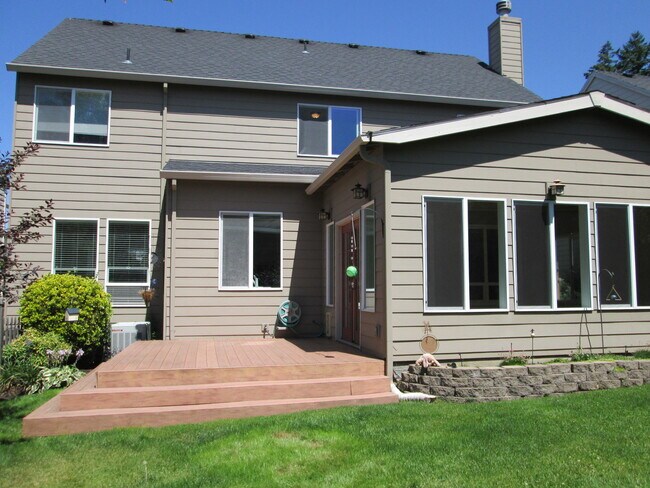 Building Photo - 12540 NW Brimpton Ct