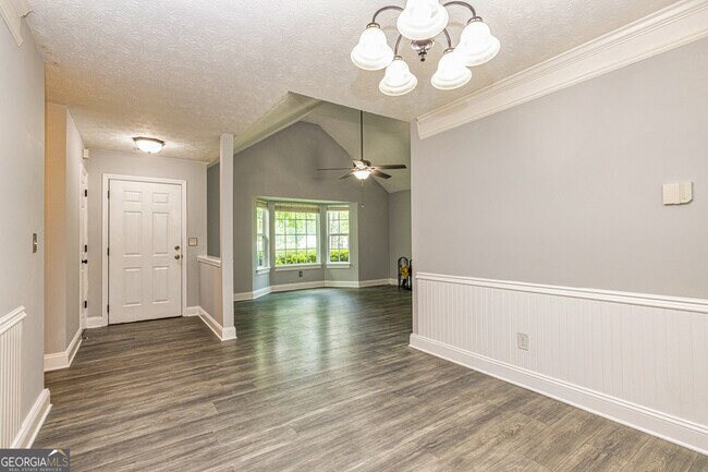 Building Photo - 227 Cranford Mill Dr