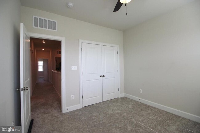 Building Photo - 43355 Radford Divide Ter
