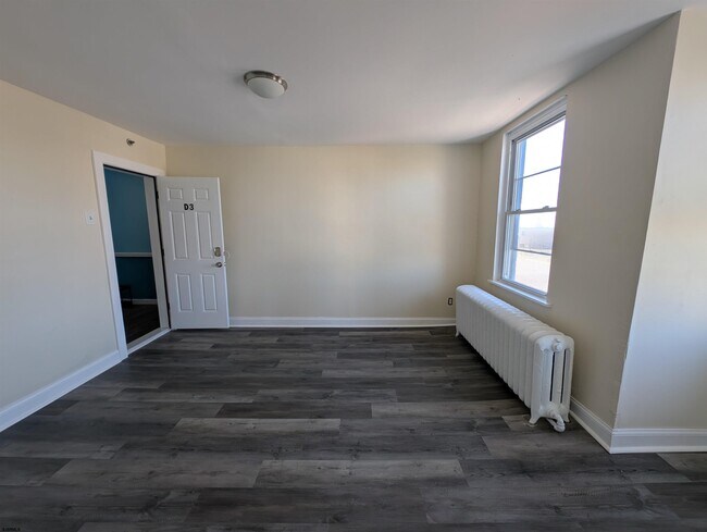 Building Photo - 143 S South Carolina Ave