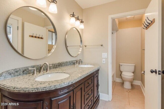 Building Photo - 6808 E Sandra Terrace