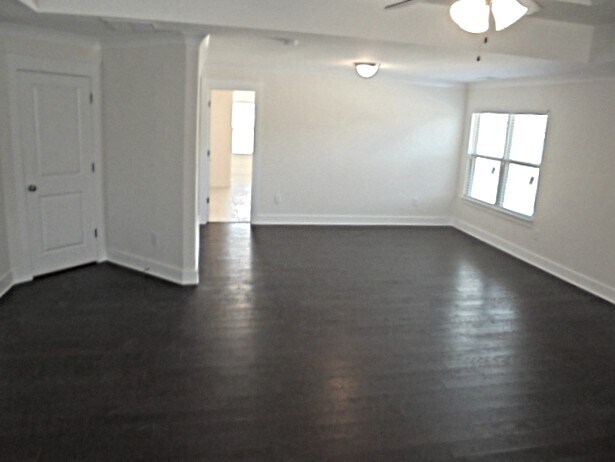Building Photo - 1072 Adams Haven Bend