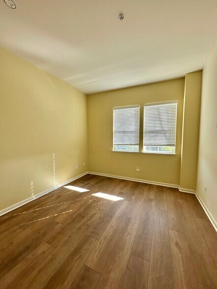 Building Photo - 1883 Agnew Rd