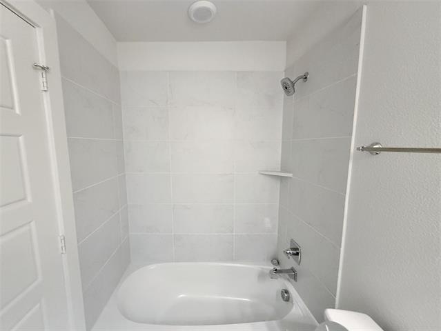 Building Photo - 5924 Owen Rd