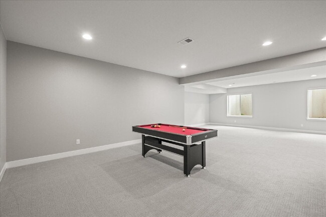 Building Photo - $7,495.00, Stunning 6 bed, 5 bath Ranch-St...