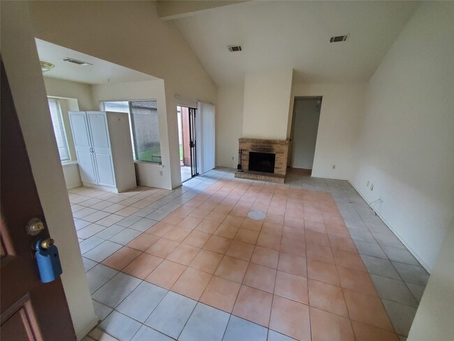 Building Photo - 7610 Lemma Dr