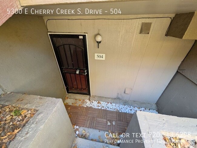 Building Photo - 5300 E Cherry Creek S Dr