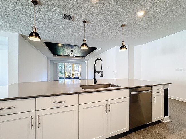 Building Photo - 5803 Stephens Rd