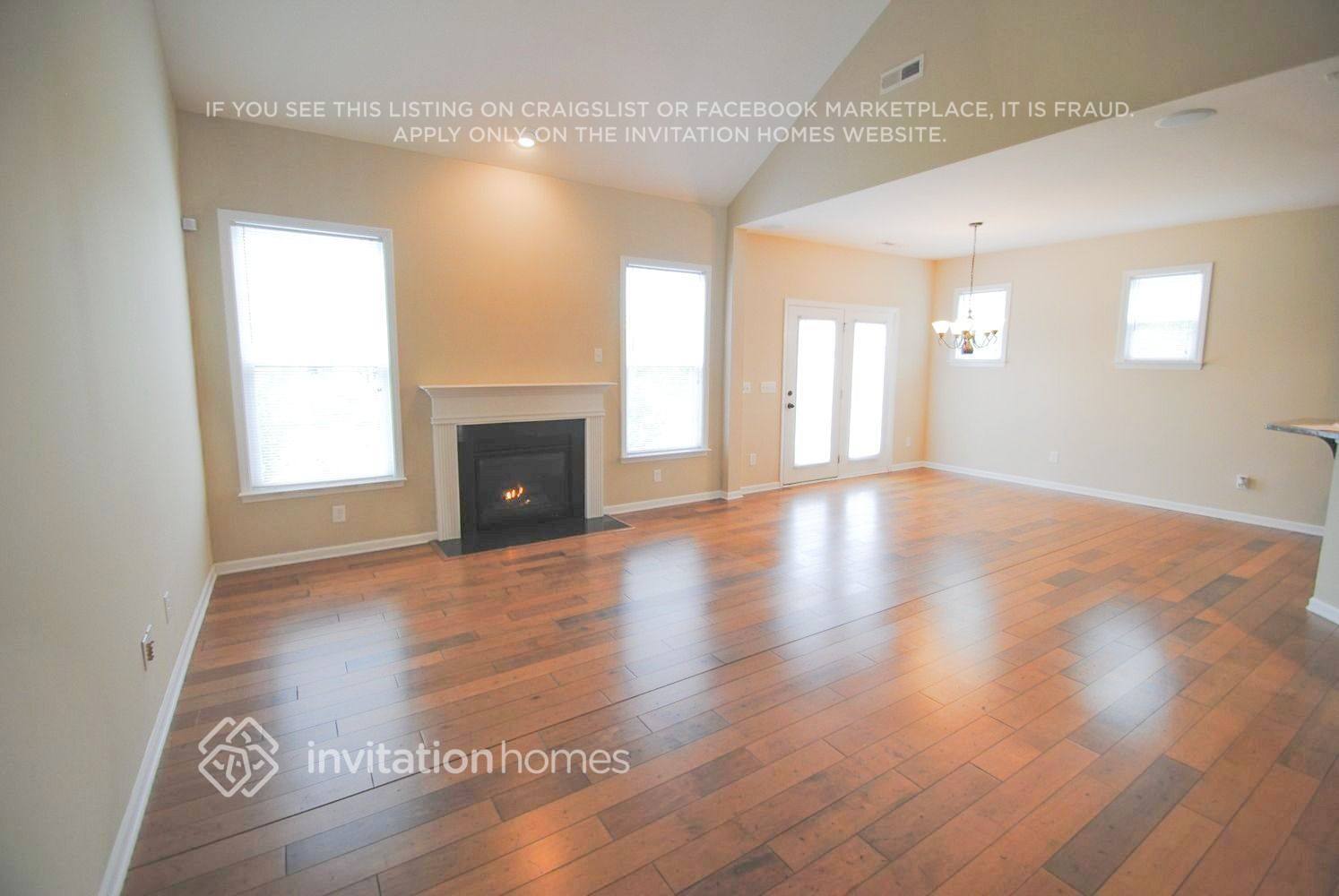 Building Photo - 8317 Willow Branch Dr