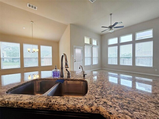 Building Photo - 637 Palmilla St