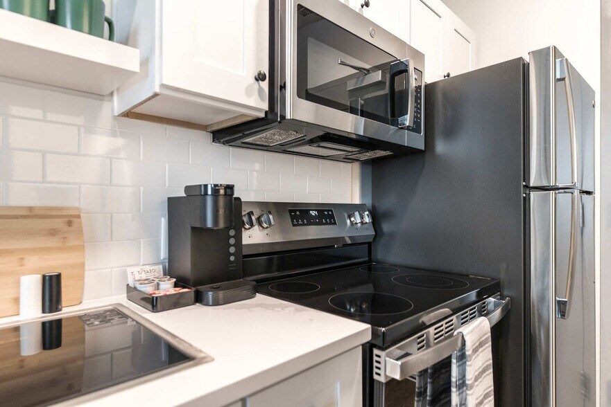 Building Photo - 520 Martin Luther King Jr Blvd