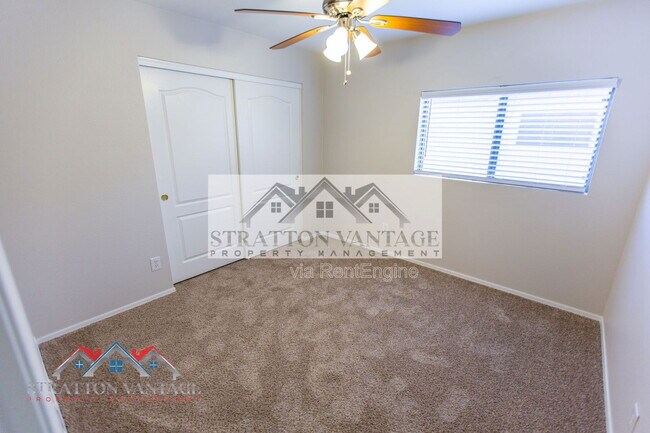 Building Photo - 15792 W Port Au Prince Ln