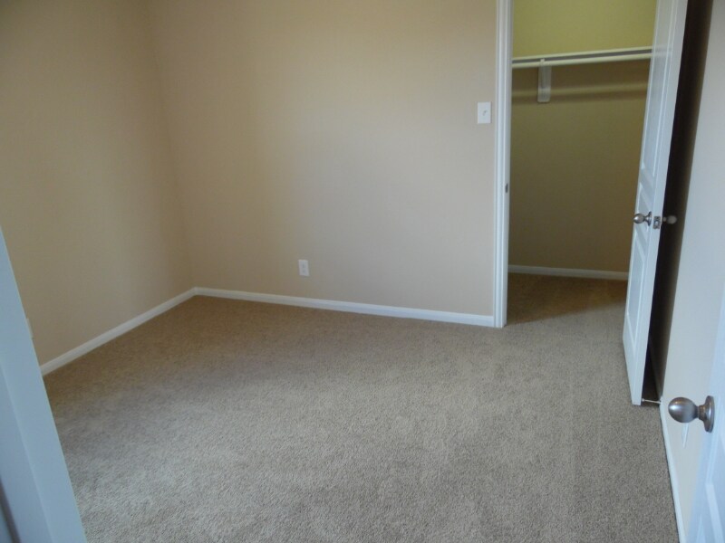 Building Photo - 2 Supiro Ct