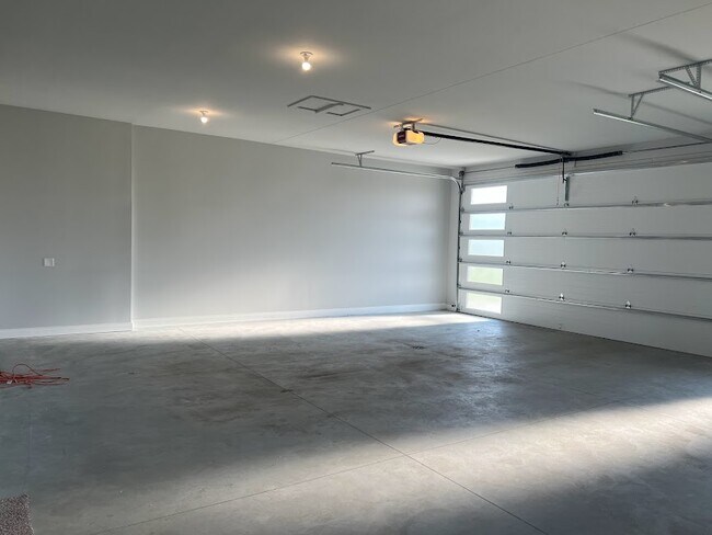 Building Photo - 3636 Eden Ct