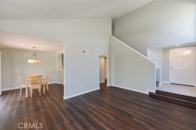 Building Photo - 391 Stanford