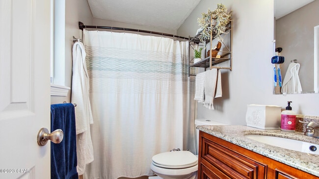 Building Photo - 7766 Betty Louise Dr