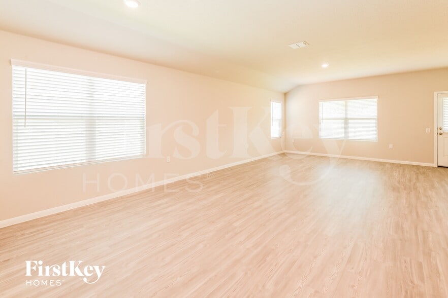 Building Photo - 4419 Meadowland Pl