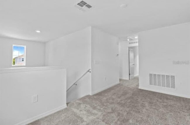 Building Photo - 669 Reggie Rd