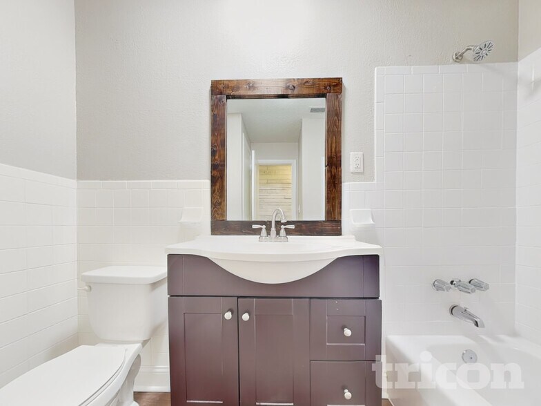 Building Photo - 123 Whitaker Rd