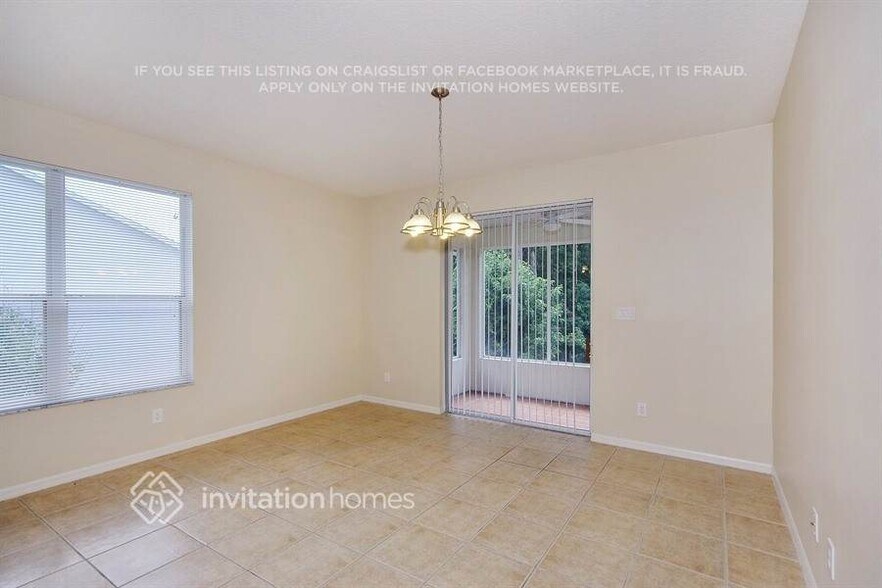 Building Photo - 1158 Dekleva Dr