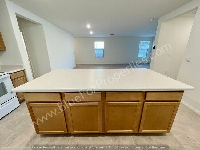 Building Photo - 8790 E Stone Meadow Cir