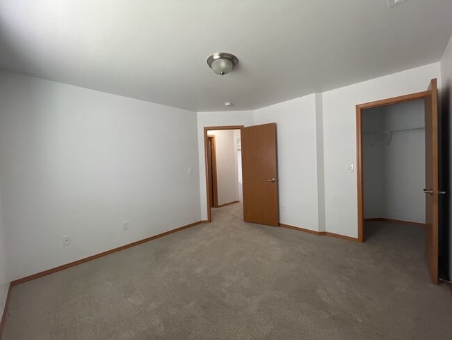 Building Photo - 1586 Meriwether Ave