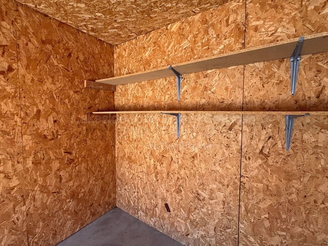 Building Photo - 2940 Earle Ave SW