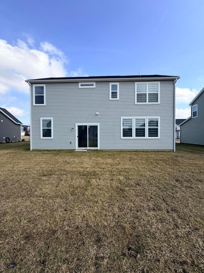 Building Photo - 1315 Red Tail Pl