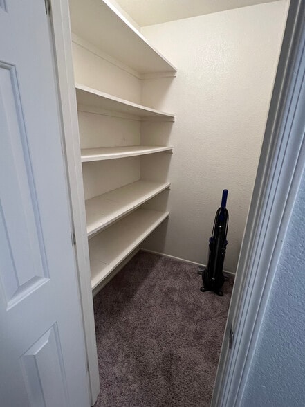 Extra closet - 1324 W 13th St