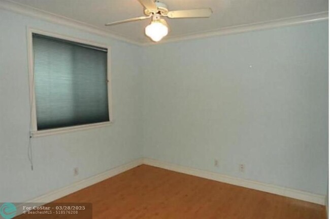 Building Photo - 11281 Reveille Rd