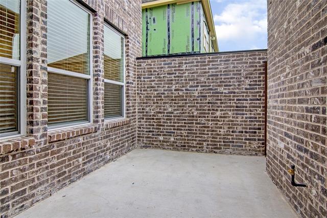 Building Photo - 4536 English Maple Dr