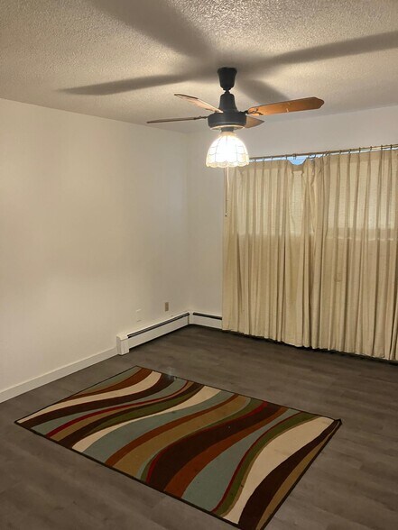 Building Photo - 521 Tyee Cir