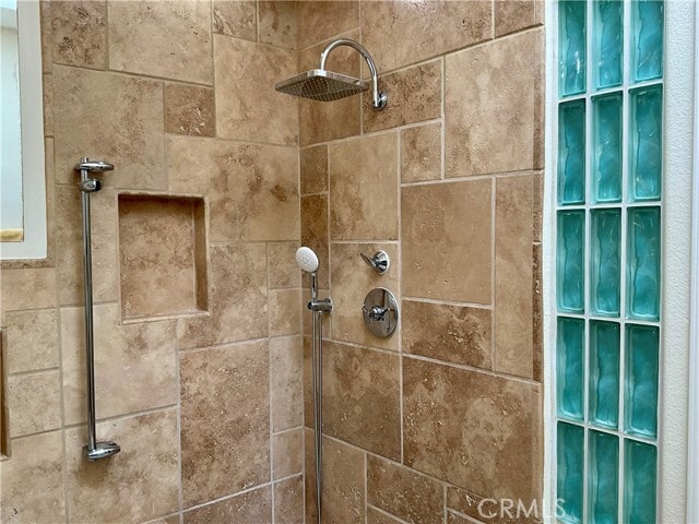 Building Photo - 22814 Sailwind Way