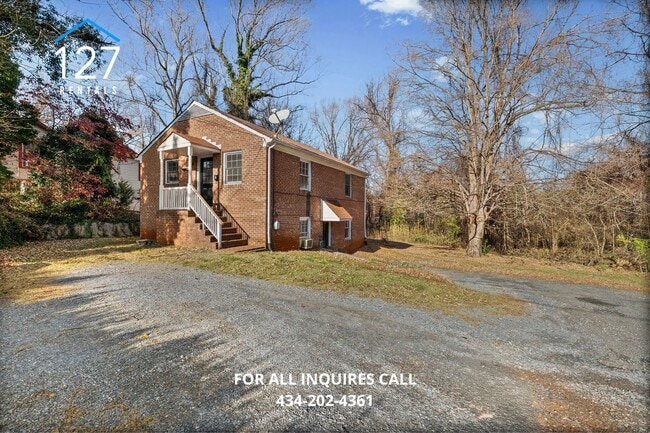 Building Photo - Spacious 2 Bed/1 Bath Property in Lynchburg