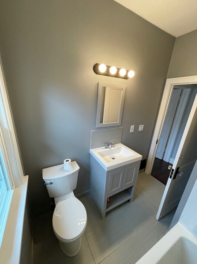 Building Photo - 1844 Monroe Ave NW