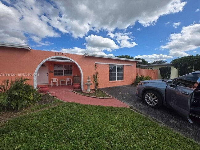 Building Photo - 2430 NW 83rd Way