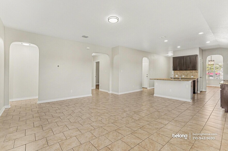 Building Photo - 1502 Mourning Dove