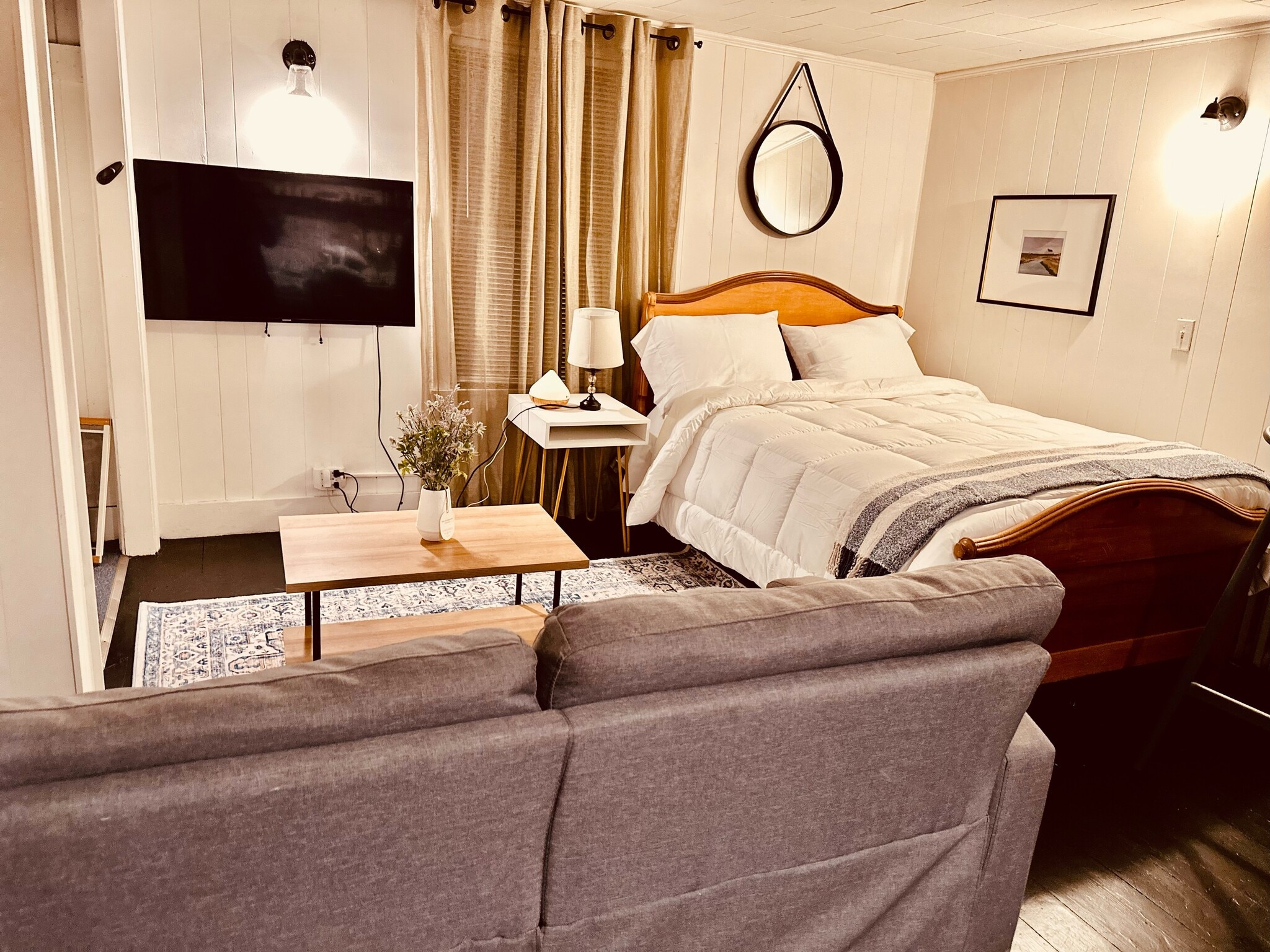 Building Photo - 167 Broadway