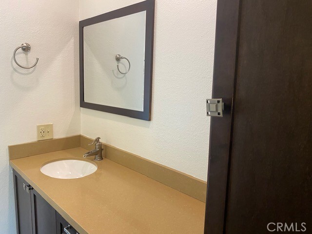 Building Photo - 28082 Morro Ct