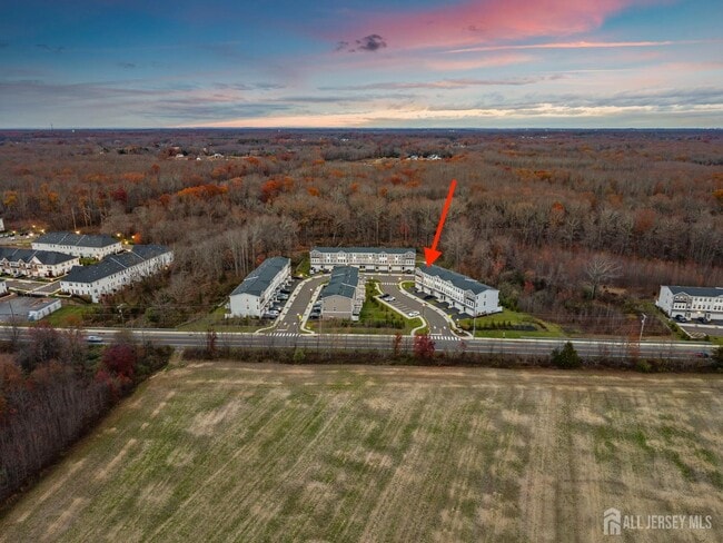 Building Photo - 1901 Swales Ct