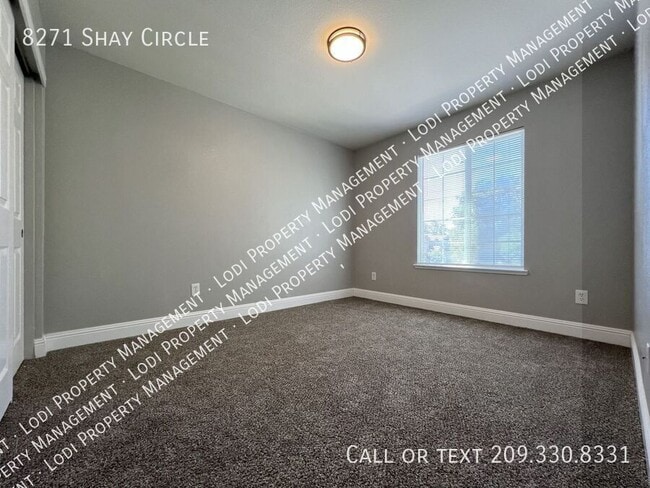 Building Photo - 8271 Shay Cir
