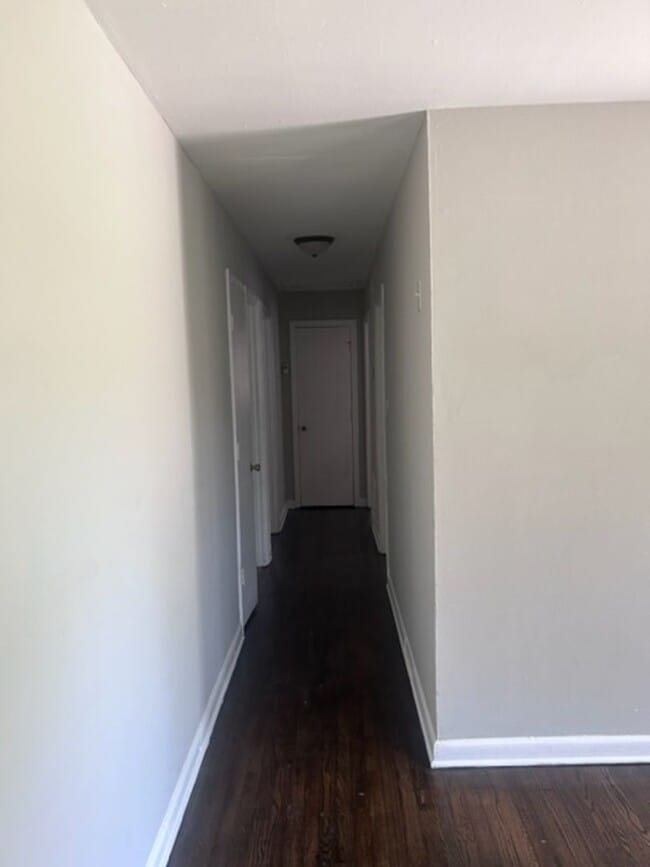 Building Photo - $500 off move in Special - 3 bedroom home