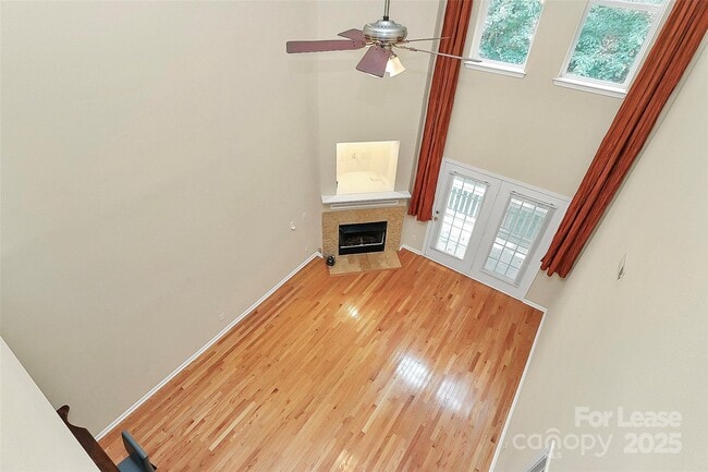 Building Photo - 16919 Commons Creek Dr
