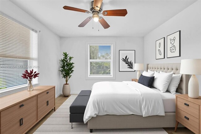 Building Photo - 2800 NW 6th Ct