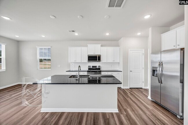 Building Photo - 519 Marcus Wy